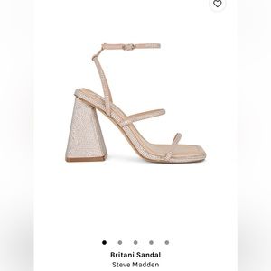 Size 8 Steve Madden blush Britani Sandal